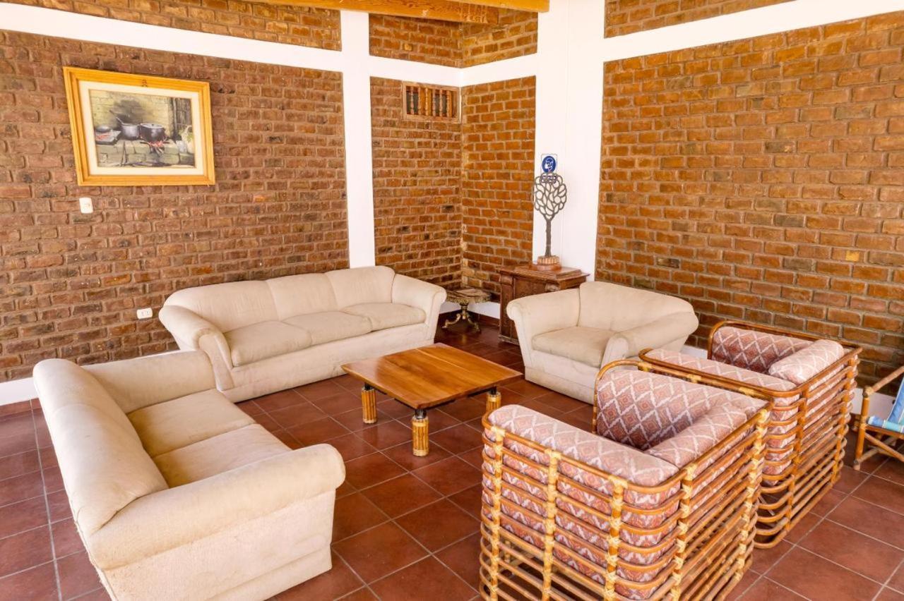 Hotel El Huarango Ica Exteriér fotografie
